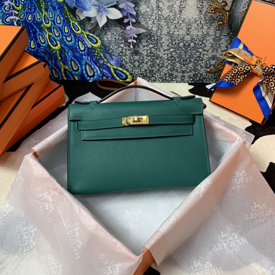 Hermes Mini Kelly Pochette 22cm Bag In Vert Empire Epsom Leather